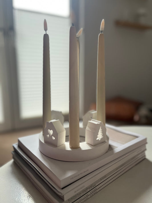 Adventskranz Häuschen